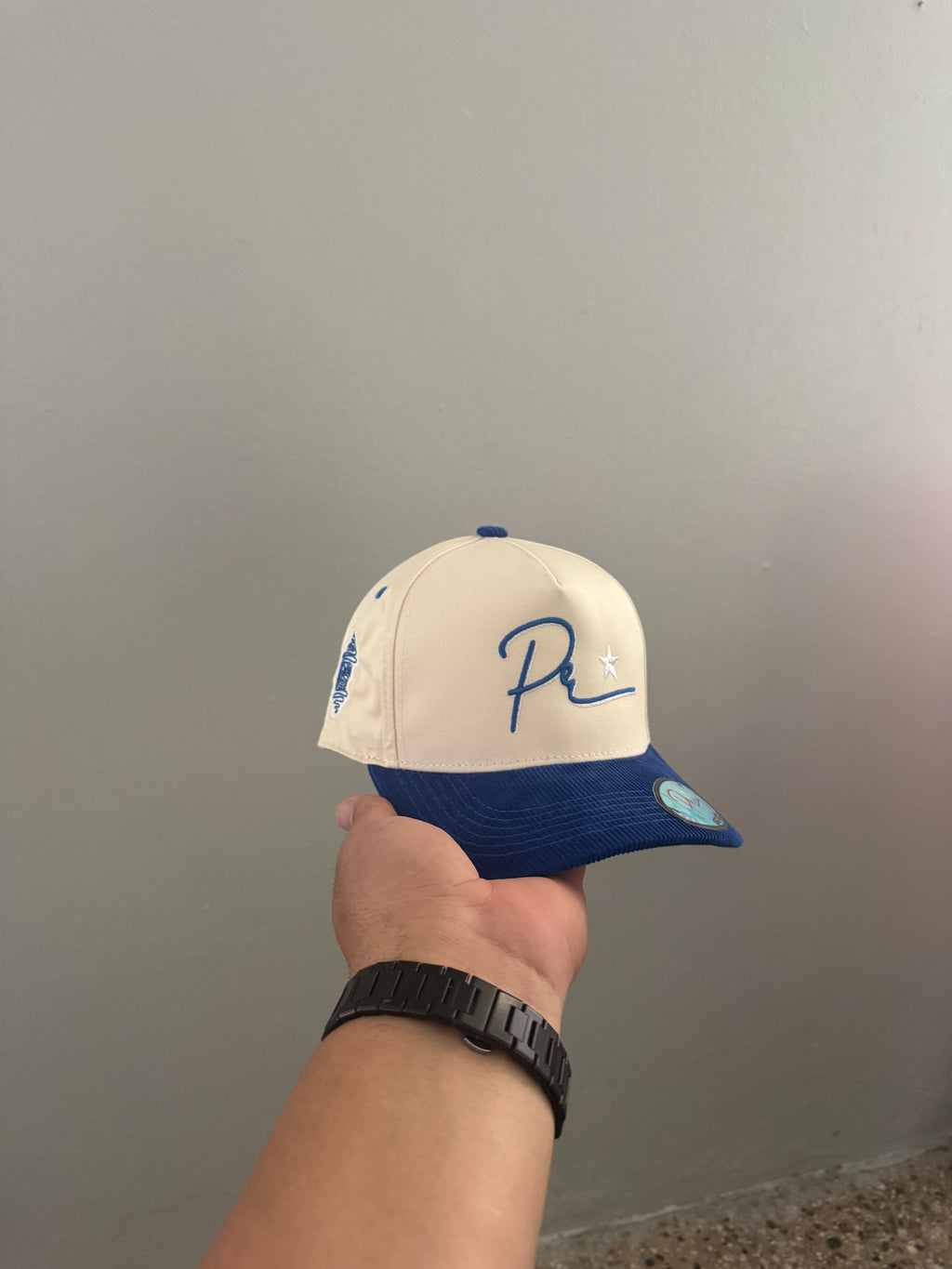 Gorra PR Clásico2026 – Bordado PR Cursivo